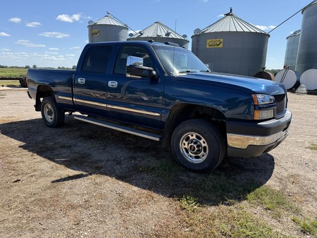 Image of Chevrolet 2500 equipment image 4