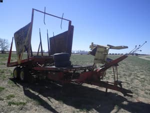 New Holland 1032 Image