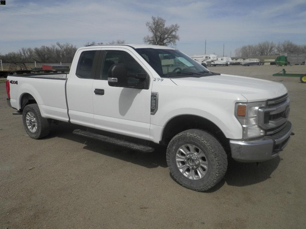 Image of Ford F-250 Primary image
