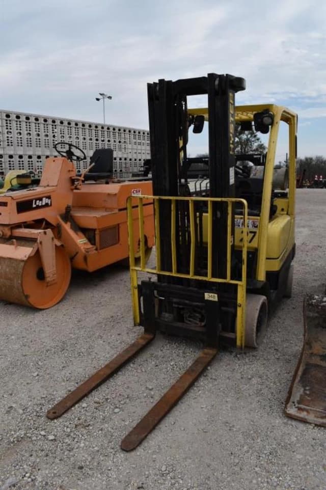 Image of Hyster 50 equipment image 1