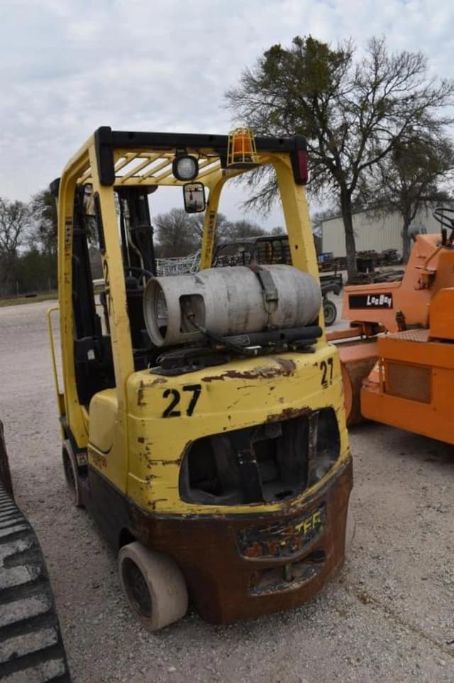 Image of Hyster 50 equipment image 3