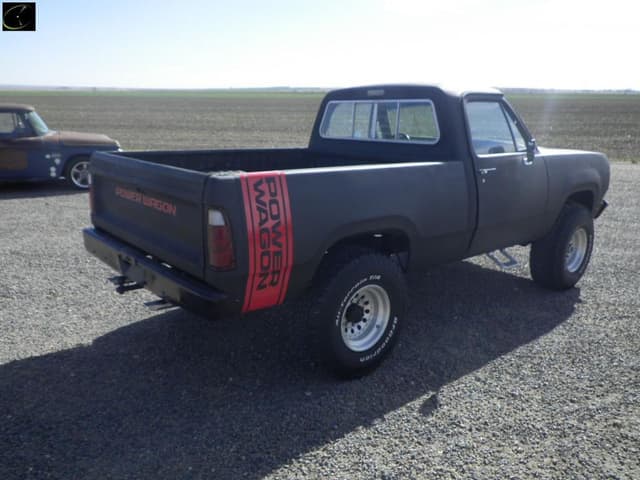 Image of Dodge W200 equipment image 4