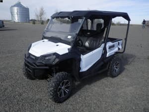 2016 Honda Pioneer 1000 Image