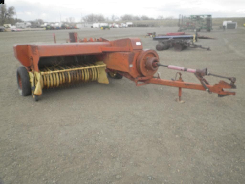 Image of New Holland 269 Primary image