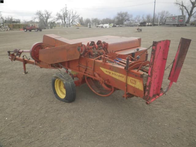 Image of New Holland 269 equipment image 2