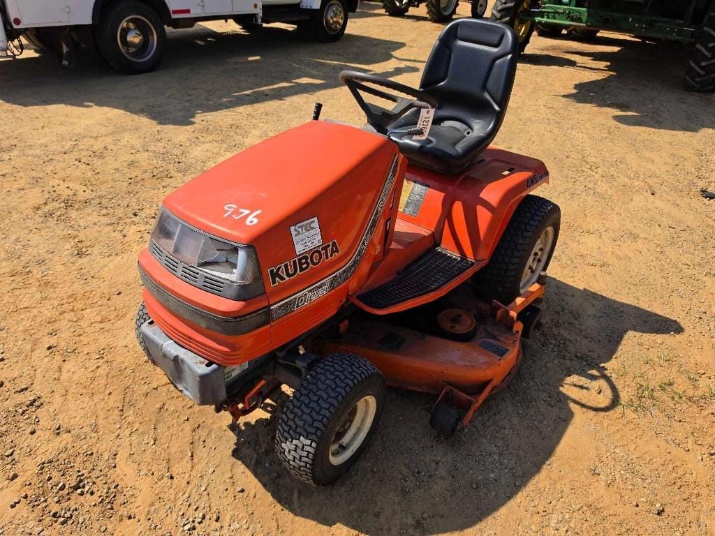 Kubota G1900 Equipment Image0