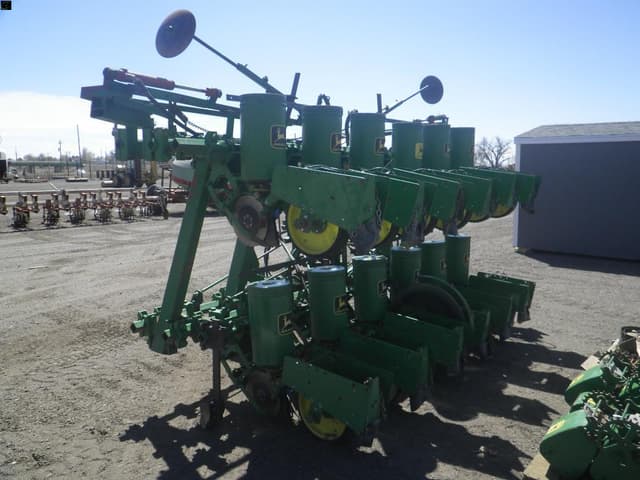 Image of John Deere 71 equipment image 2