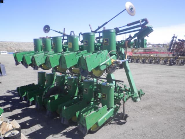 Image of John Deere 71 equipment image 3