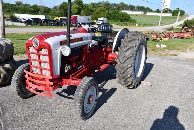 Image of Ford 801 equipment image 1