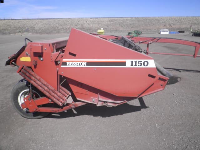 Image of Hesston 1150 equipment image 4