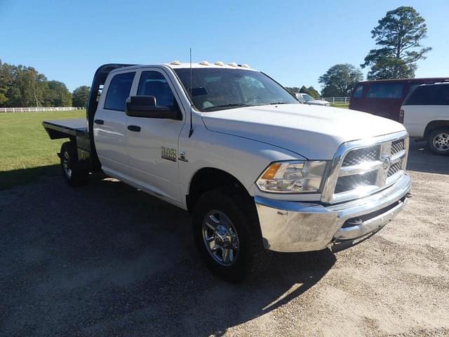 Image of Dodge Ram 2500 equipment image 1