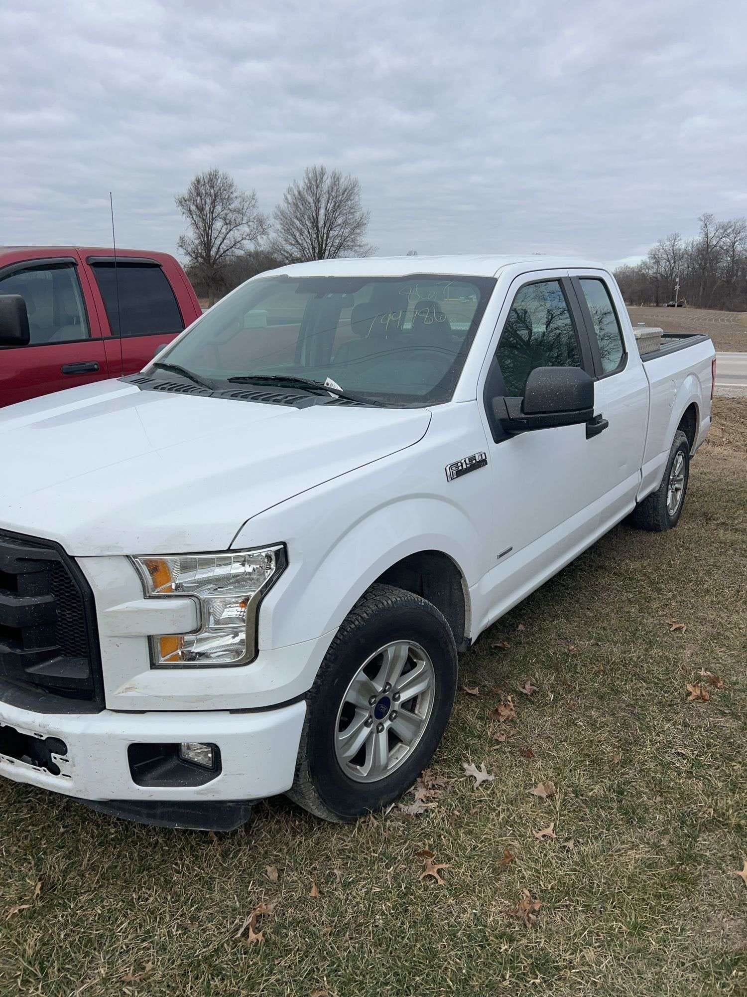2016 Ford F-150 Equipment Image0