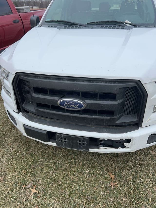 Image of Ford F-150 equipment image 1