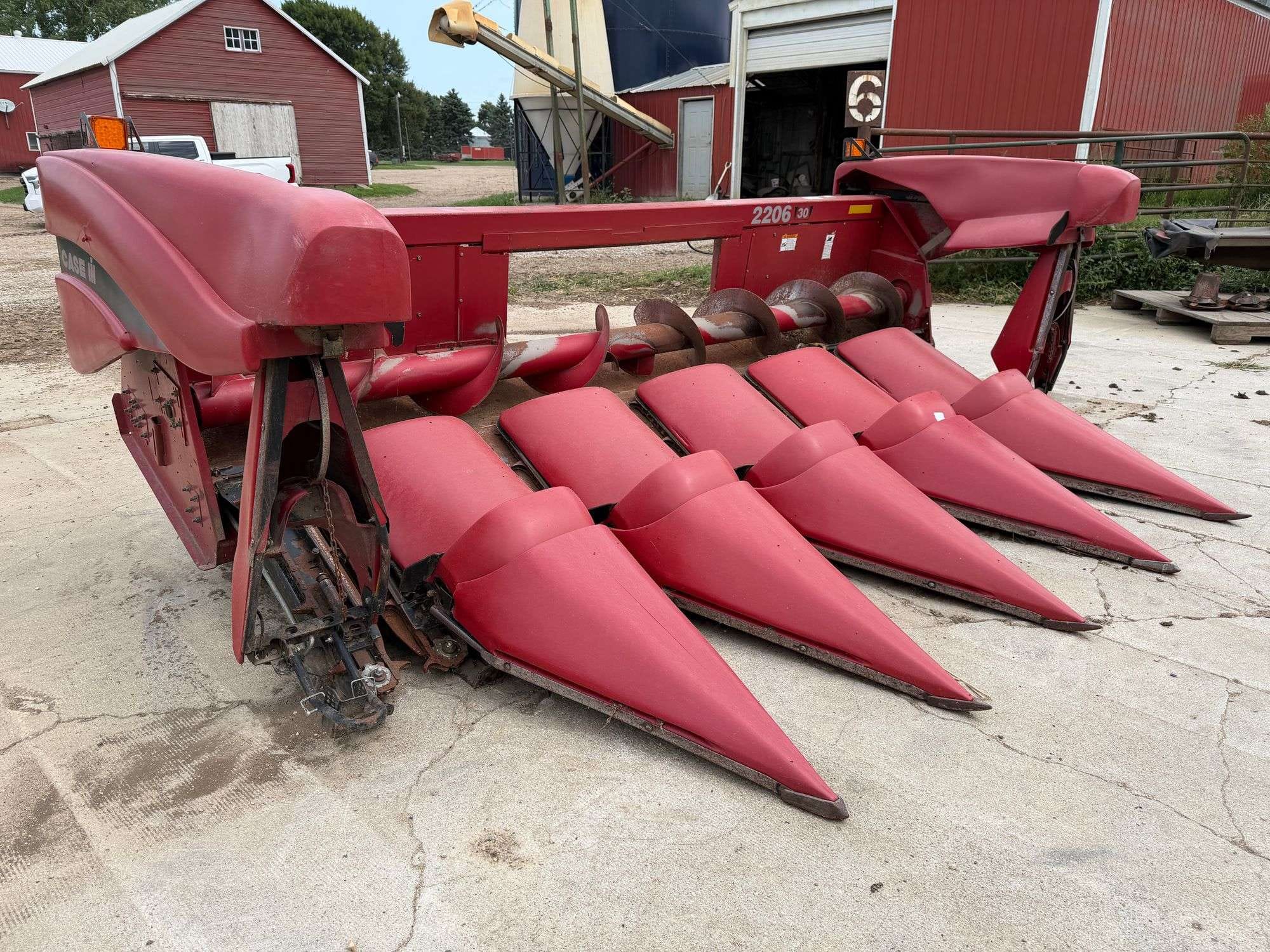 Case IH 2206 Equipment Image0