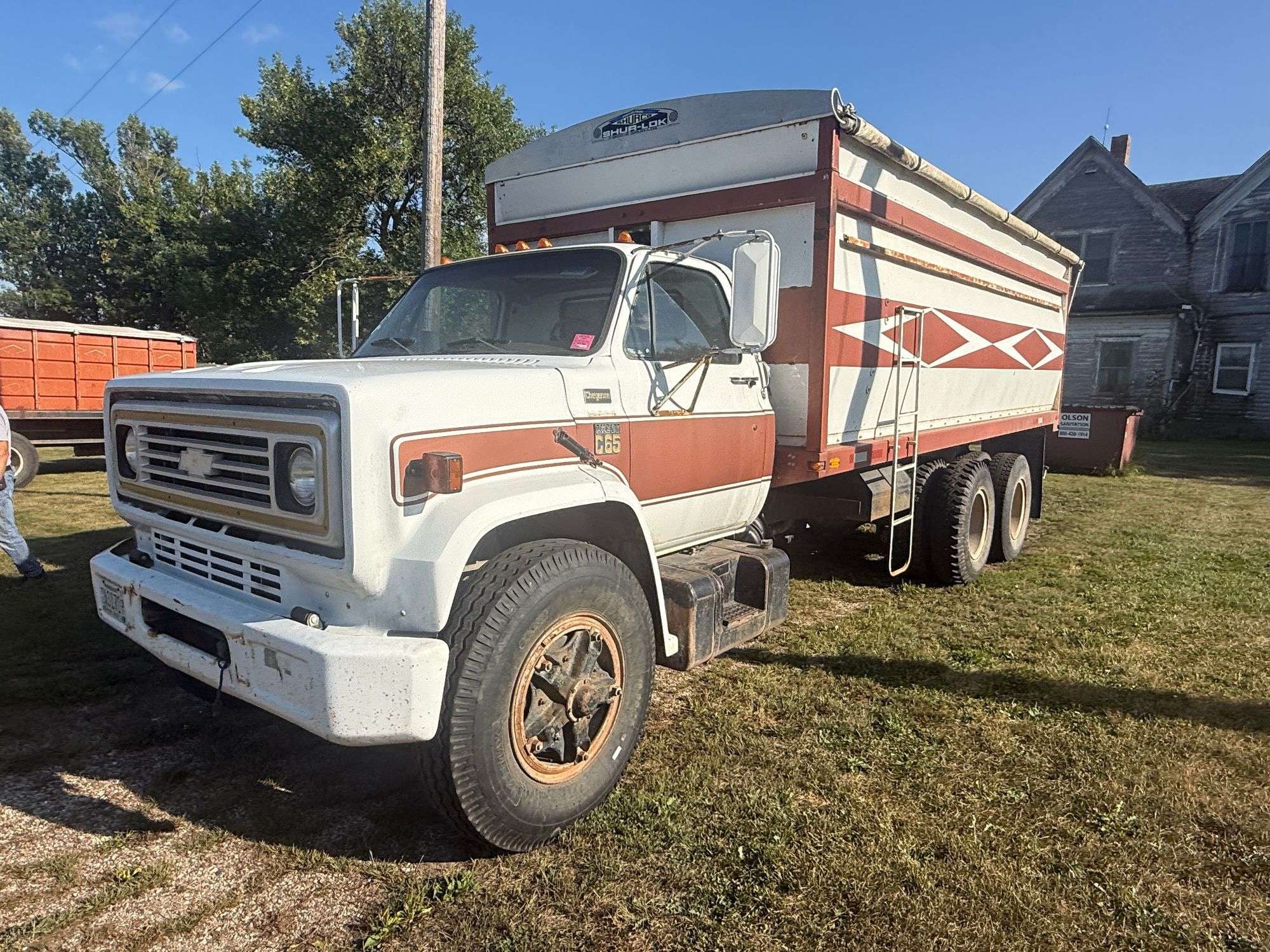 1978 Chevrolet C65 Equipment Image0