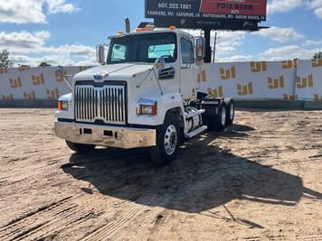 Main image Western Star 4700SF