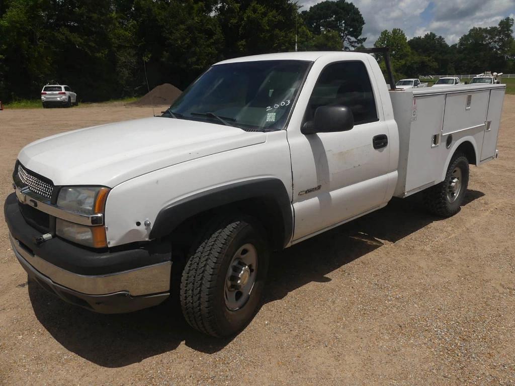Image of Chevrolet 2500 Primary image