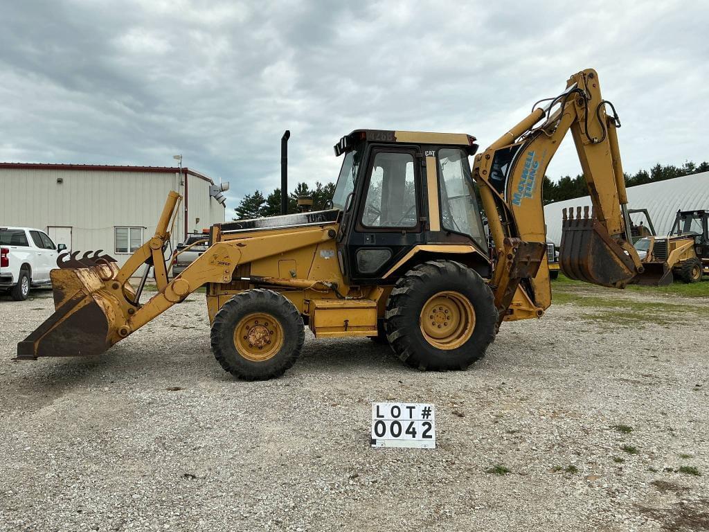 Image of Caterpillar 426B Primary image