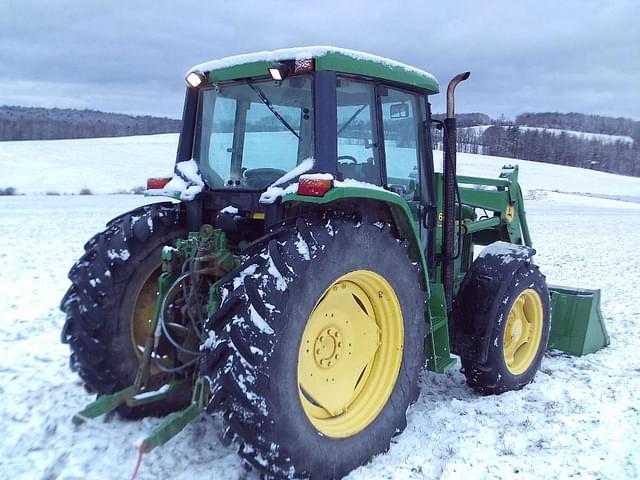 Image of John Deere 6410 equipment image 4