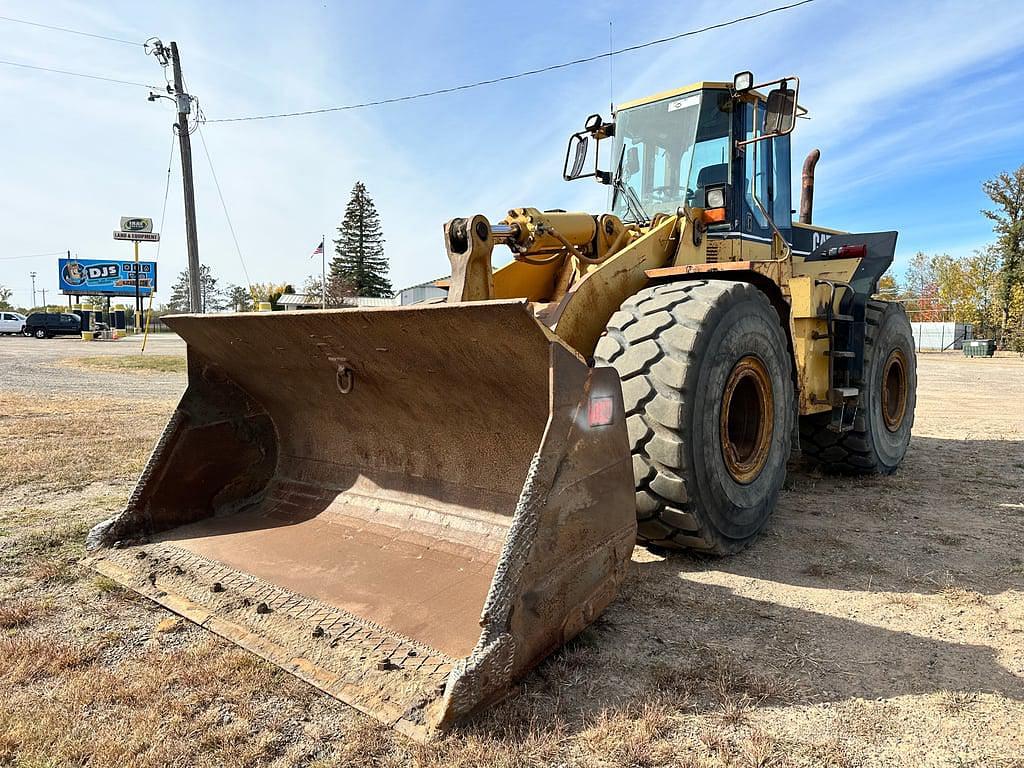 Image of Caterpillar 966F Primary image