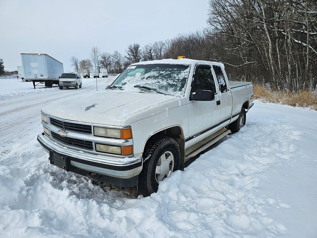 Image of Chevrolet 1500 Primary image