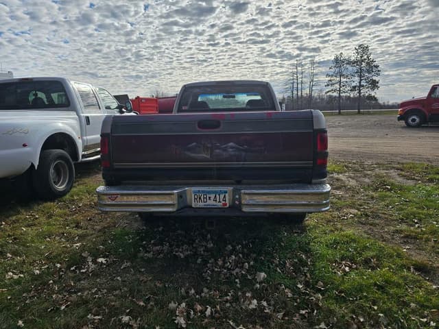 Image of Dodge Ram 2500 equipment image 4