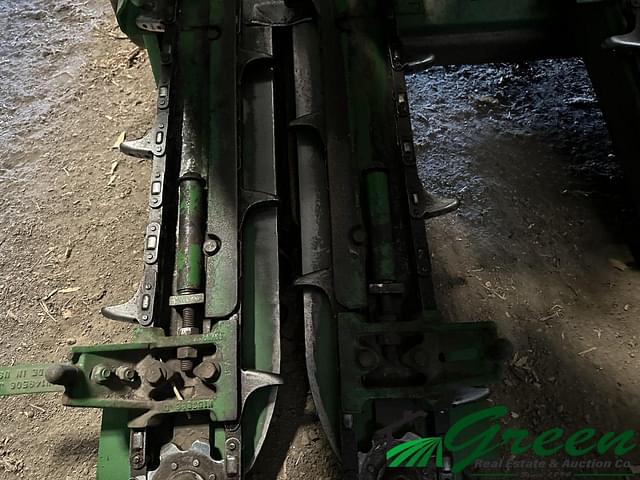 Thumbnail image John Deere 893 1