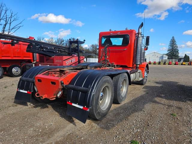 Image of Peterbilt 357 equipment image 4