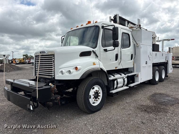 2012 Freightliner Business Class M2 Equipment Image0