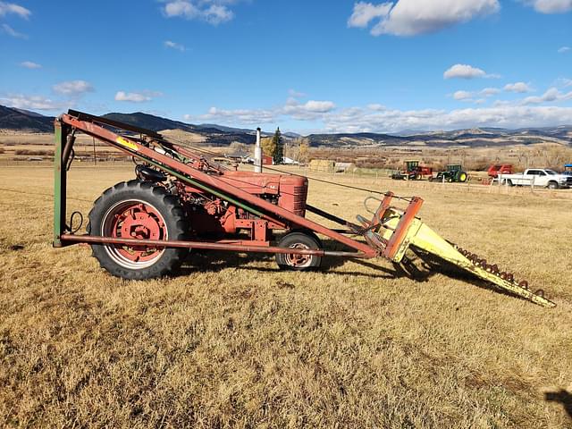 Image of Farmall M equipment image 1