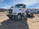 1998 Mack CH613 Image