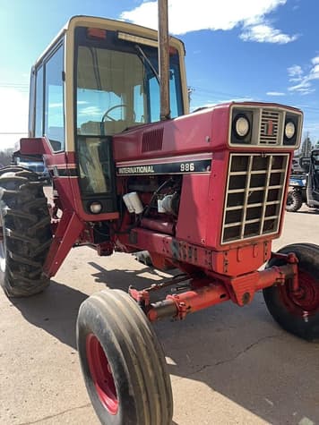 Main image International Harvester 986