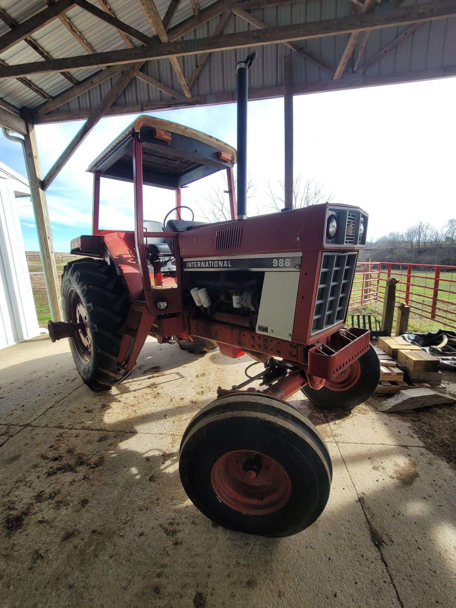 Main image International Harvester 986