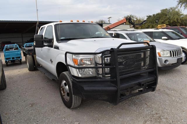 Image of Ford F-350 equipment image 1