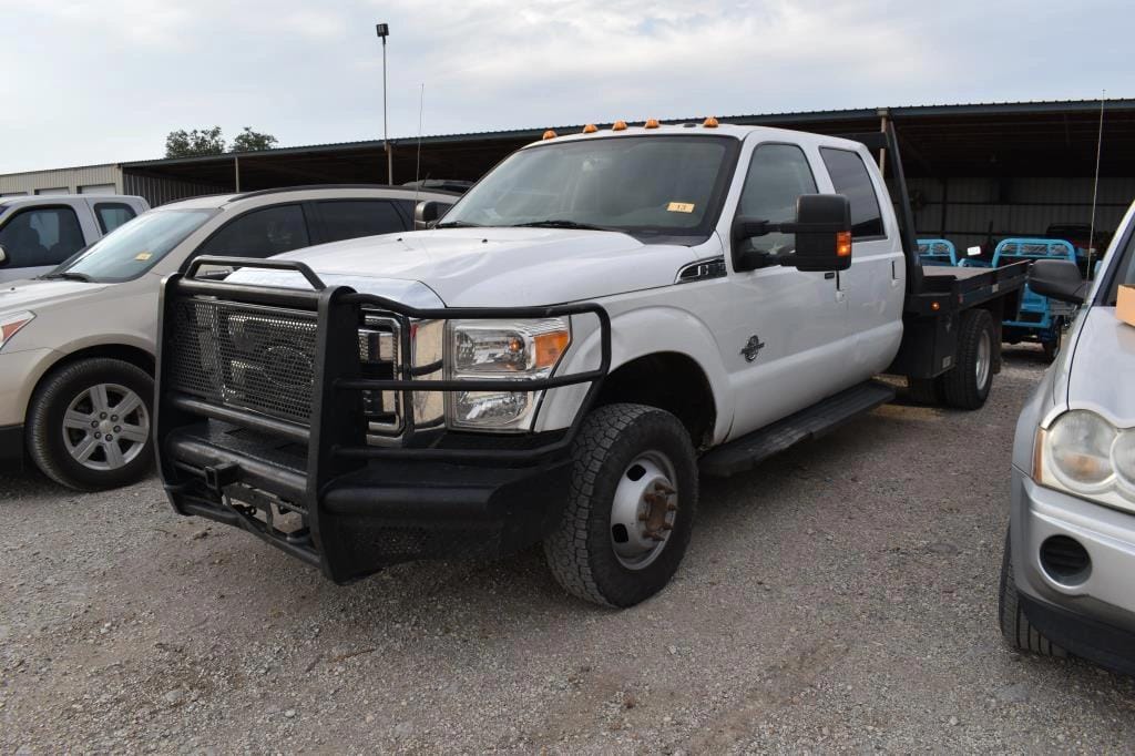 2014 Ford F-350 Equipment Image0