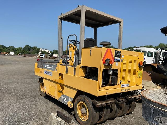 Image of Volvo PT125R equipment image 4