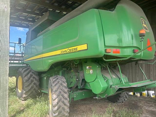 Image of John Deere 9570 STS equipment image 2