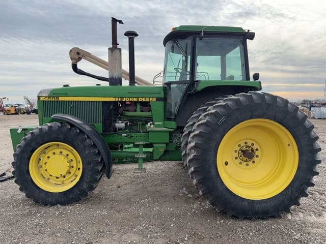 Image of John Deere 4555 equipment image 3