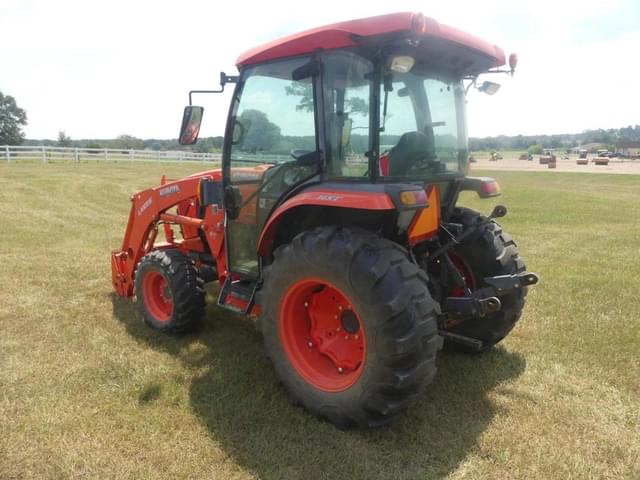 Image of Kubota L6060HSTC equipment image 4