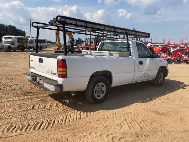 Image of GMC 1500 equipment image 4