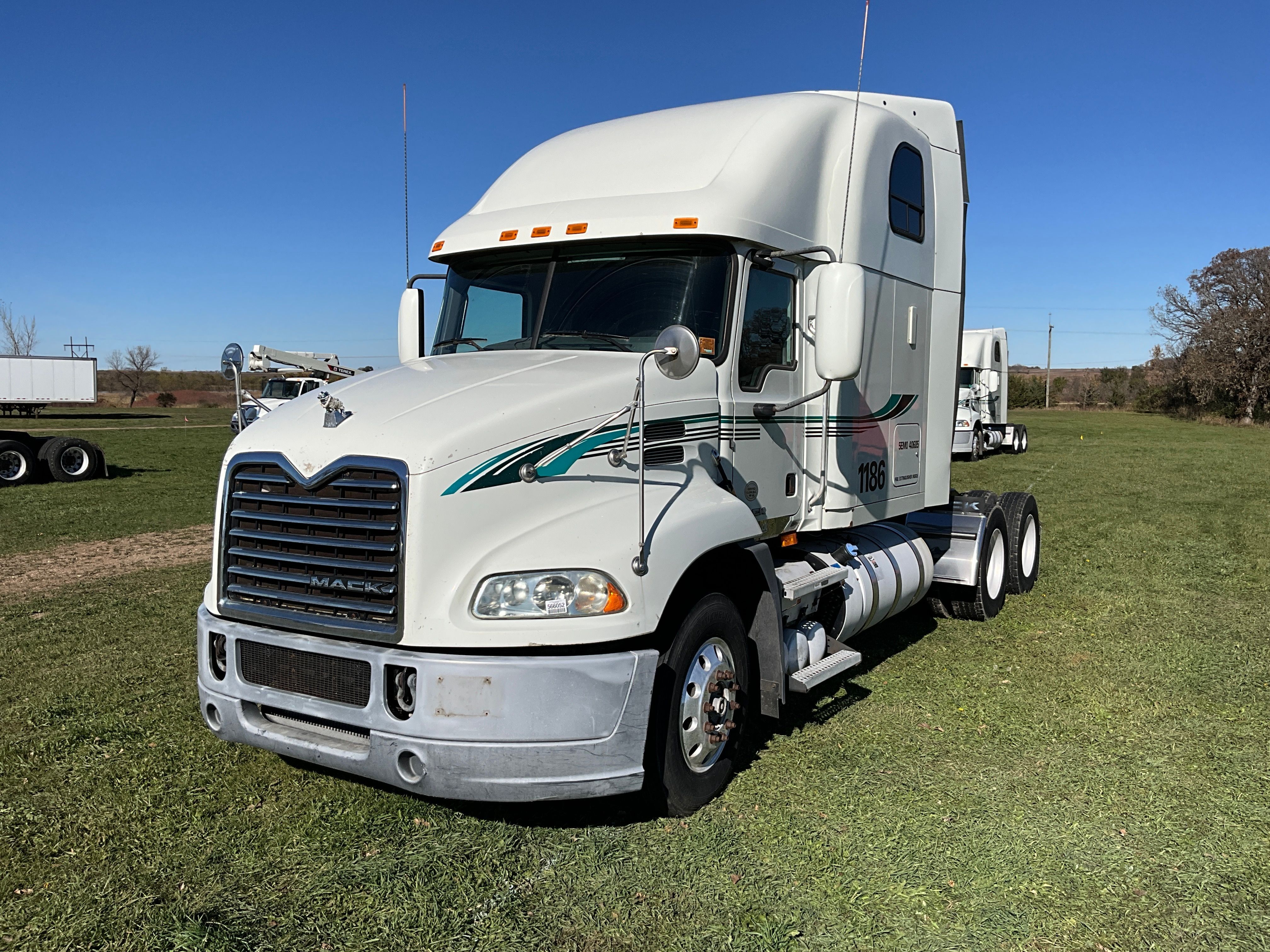 2014 Mack CXU Equipment Image0