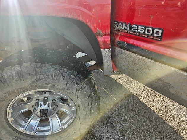 Image of Dodge Ram 2500 equipment image 3