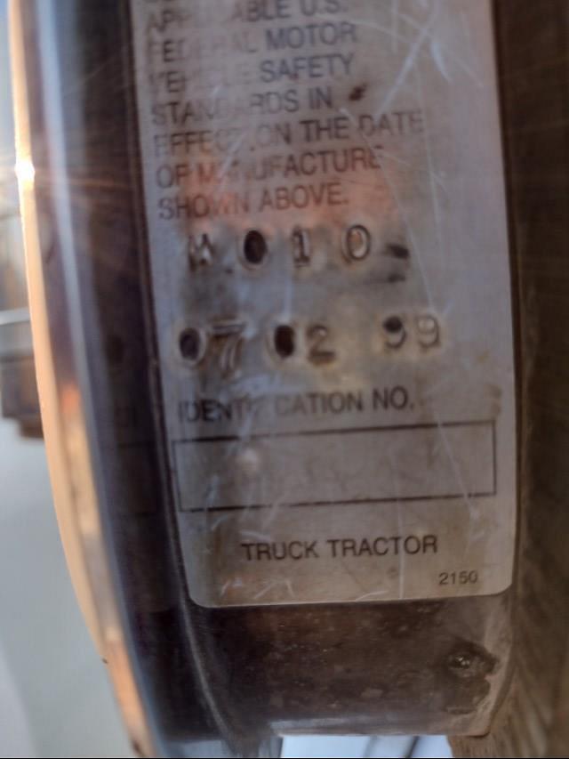Image of Kenworth W900 equipment image 4