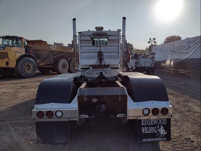 Image of Kenworth W900 equipment image 3