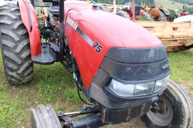 Image of Case IH Farmall 75A equipment image 3