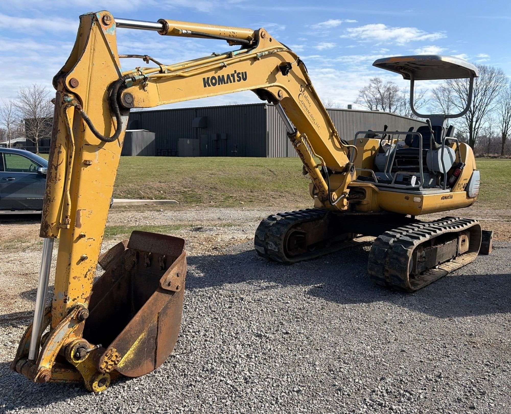 Komatsu PC40-7 Equipment Image0