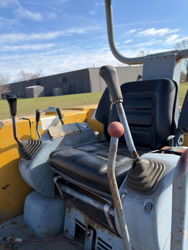 Image of Komatsu PC40-7 equipment image 4