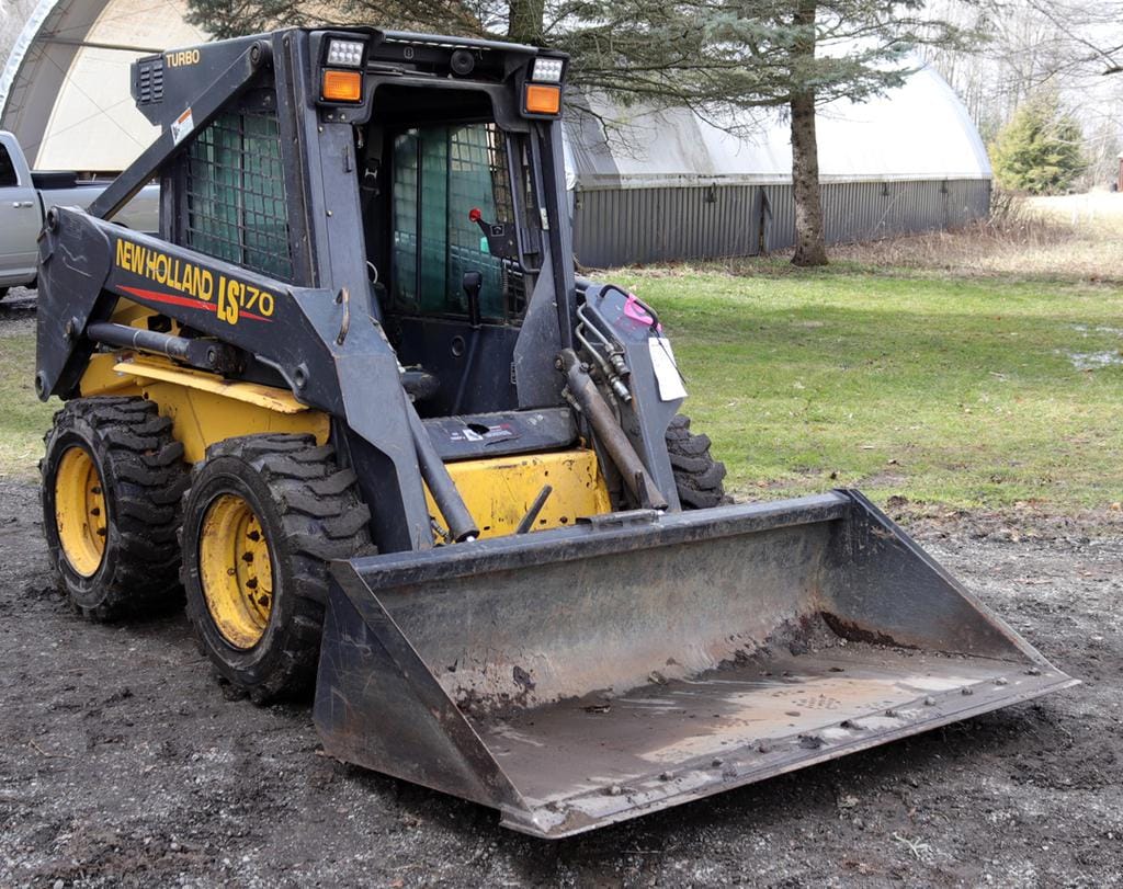 Main image New Holland LS170