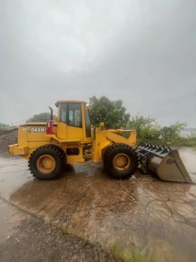 Image of John Deere 544H equipment image 4