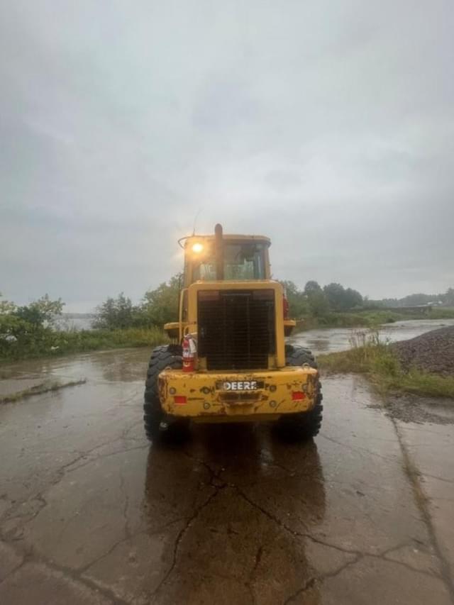 Image of John Deere 544H equipment image 2